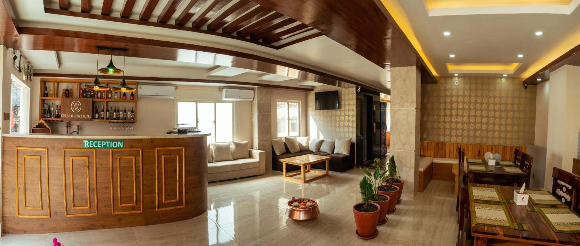 Kusum Airport Hotel كاتماندو المظهر الخارجي الصورة