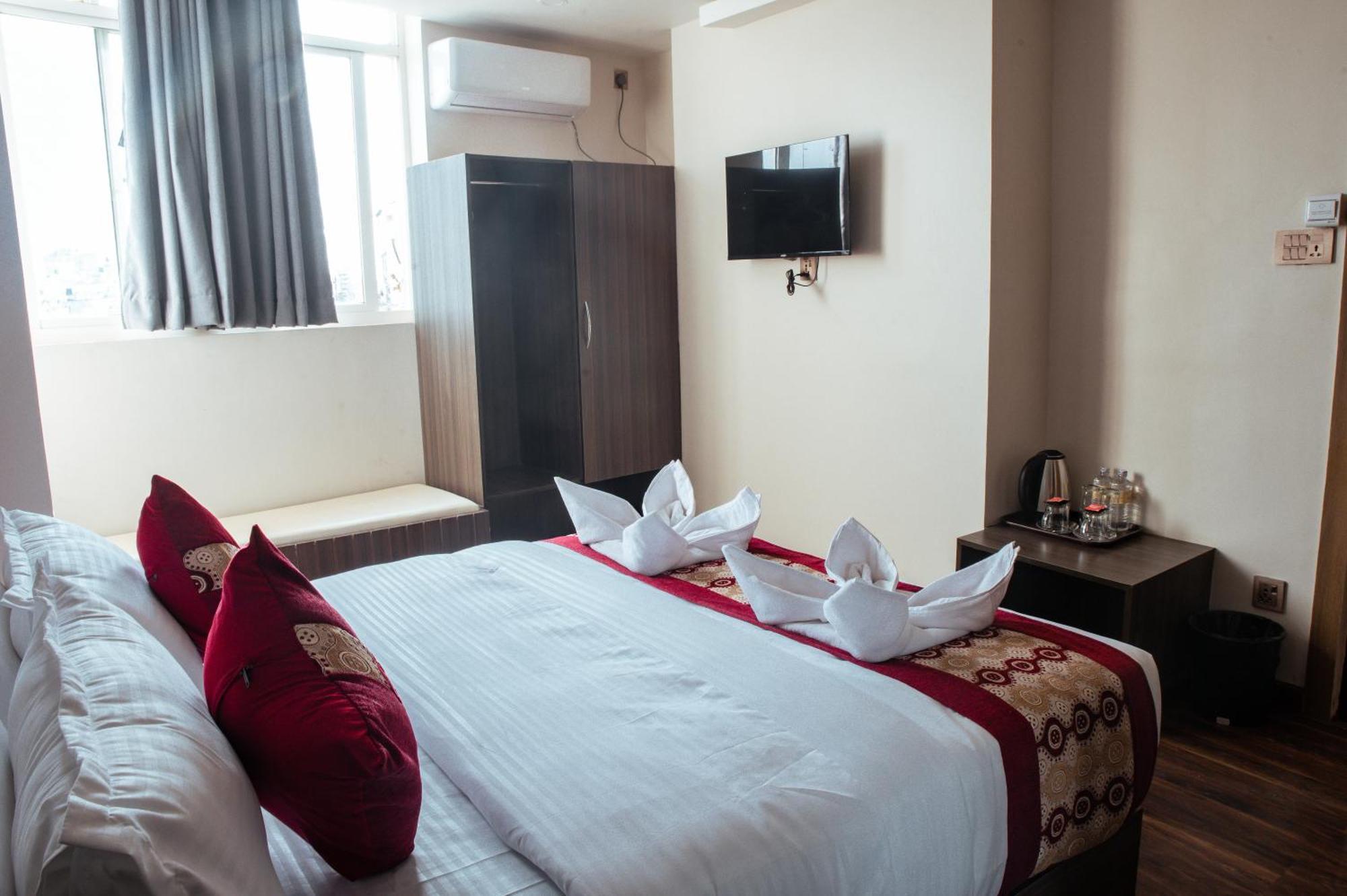 Kusum Airport Hotel كاتماندو المظهر الخارجي الصورة